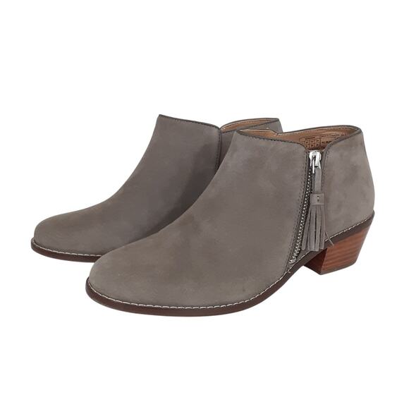 Vionic Serena Ankle Boot Taupe Suede Tassel Orthotic Booties Womens 7 Block Heel - Picture 1 of 11